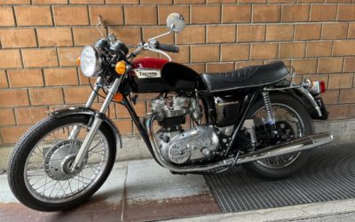 Triumph Bonneville 750